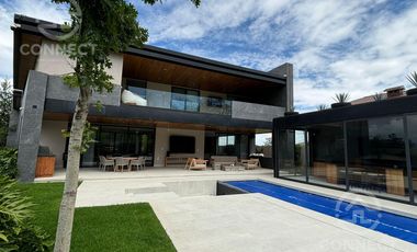 Casa en RENTA amueblada El Bosque zona norte León Gto