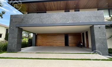 Casa en RENTA amueblada El Bosque zona norte León Gto