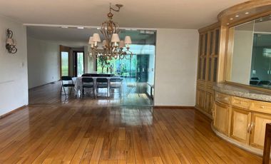 Casa en Venta en Bosques de las Lomas