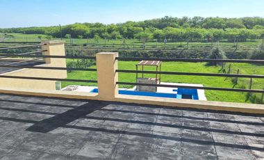 VENTA CON RENTA CASA 5 AMB C/PILETA SAN SEBASTIAN