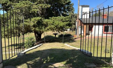 VENTA CASA OLIVEROS - GRAN TERRENO - CERCA DEL RIO