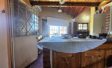 VENTA CASA 3 AMB Bº PRIVADO LOS OMBÚES FCIO VARELA