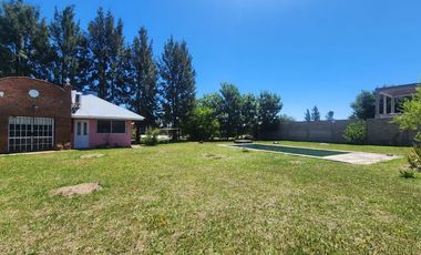 VENTA CASA 3 AMB Bº PRIVADO LOS OMBÚES FCIO VARELA