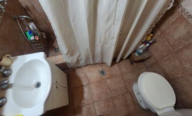 VENTA CASA 3 AMB Bº PRIVADO LOS OMBÚES FCIO VARELA
