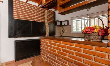 Casa Multifamiliar 3 en 1  cochera patio FINANCIA