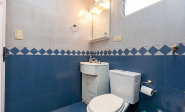 Casa Multifamiliar 3 en 1  cochera patio FINANCIA