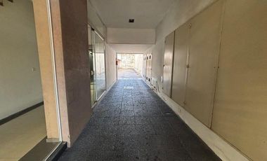 Departamento de 2 ambientes con cochera