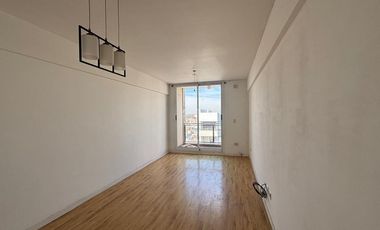 Departamento de 2 ambientes con cochera