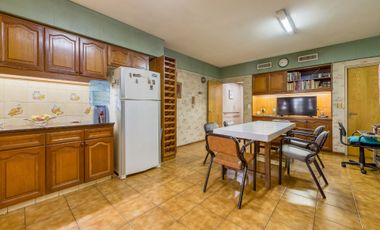 Venta Caballito Hermoso Triplex Jardín 2 Cocheras