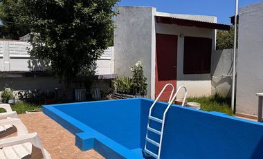 CASA EN VENTA EN PEHUAJÓ CON PILETA