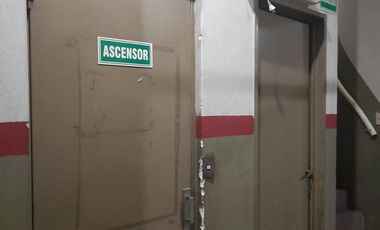 VENTA COCHERA - San Isidro