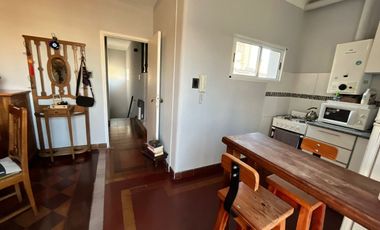 INTERNO IMPECABLE DE 1 DORMITORIO EN BV PELLEGRINI
