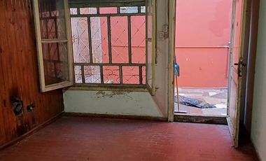 VENTA LOTE PROPIO CON 2 CASAS - OPORTUNIDAD