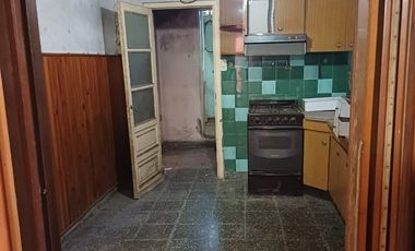 VENTA LOTE PROPIO CON 2 CASAS - OPORTUNIDAD