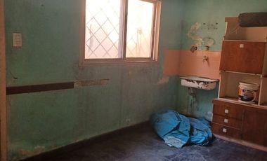 VENTA LOTE PROPIO CON 2 CASAS - OPORTUNIDAD