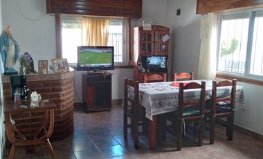 Casa 3 ambientes con patio amplio, El Tejado