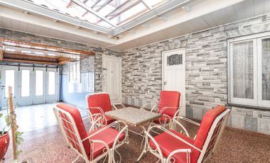 VENTA CASA 5 AMBIENTES APTO CREDITO  AVELLANEDA