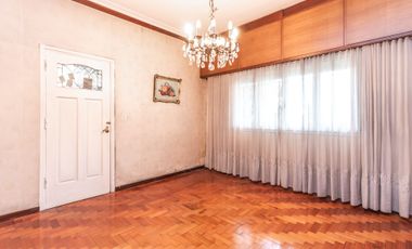 VENTA CASA 5 AMBIENTES APTO CREDITO  AVELLANEDA