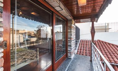 VENTA CASA 5 AMBIENTES APTO CREDITO  AVELLANEDA