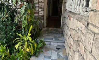 VENTA CASA 5 AMBIENTES APTO CREDITO  AVELLANEDA