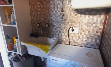 CASA EN VENTA LUIS GUILLON 4 AMBIENTES