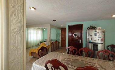 CASA EN VENTA EN ESQUINA COL. CONSTITUCION DE 1917
