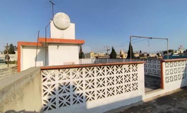 CASA EN VENTA EN ESQUINA COL. CONSTITUCION DE 1917