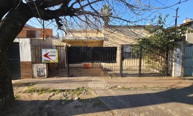 Casa en venta en Temperley Este