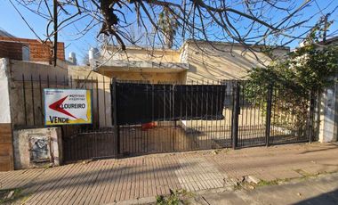Casa en venta en Temperley Este