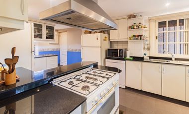 VENTA CASA 7 AMBIENTES SAN ISIDRO  PILETA AP CRED