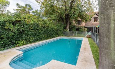 VENTA CASA 7 AMBIENTES SAN ISIDRO  PILETA AP CRED
