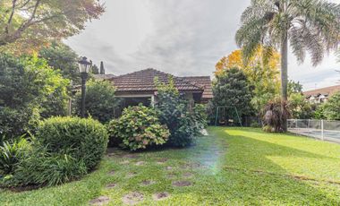VENTA CASA 7 AMBIENTES SAN ISIDRO  PILETA AP CRED