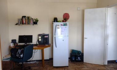 VENDE DEPARTAMENTO 2 AMBIENTES CIUDAD DE AZUL