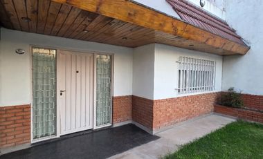 Casa en alquiler en El Palomar