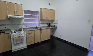 Casa en alquiler en El Palomar
