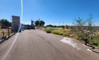 Venta Lote Apto PH B° Privado frente Dalvian