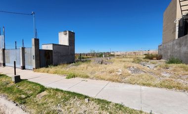 Venta Lote Apto PH B° Privado frente Dalvian