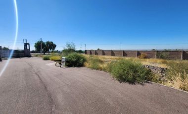 Venta Lote Apto PH B° Privado frente Dalvian