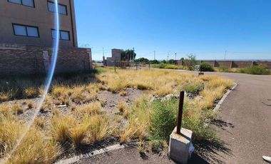 Venta Lote Apto PH B° Privado frente Dalvian