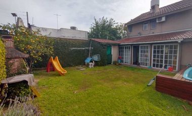 Chalet en venta en Castelar Sur