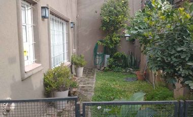 Chalet en venta en Castelar Sur