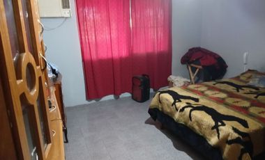 CASA DE 3 DORMITORIOS. VILLA ABERASTAIN. POCITO