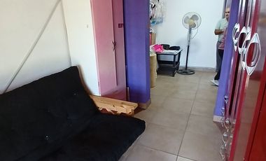 VENTA CASA 4 AMB c/COCHERA - ESTEBAN ECHEVERRIA