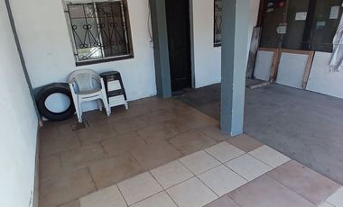 VENTA CASA 4 AMB c/COCHERA - ESTEBAN ECHEVERRIA