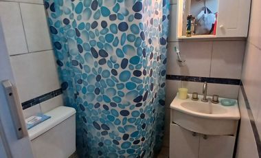 VENTA CASA 4 AMB c/COCHERA - ESTEBAN ECHEVERRIA