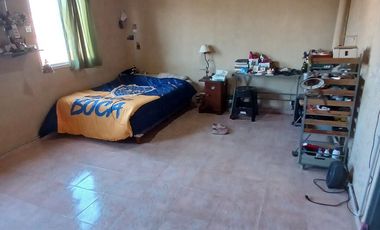 VENTA CASA 4 AMB c/COCHERA - ESTEBAN ECHEVERRIA