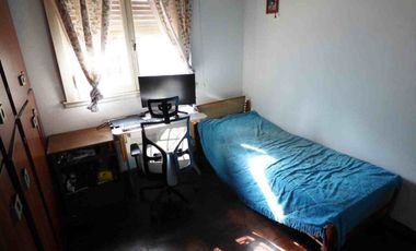 Casa 3 ambientes en venta F.Varela jardín y garage
