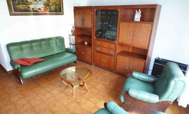 Casa 3 ambientes en venta F.Varela jardín y garage