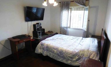 Casa 3 ambientes en venta F.Varela jardín y garage