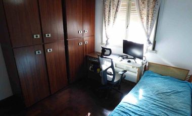 Casa 3 ambientes en venta F.Varela jardín y garage